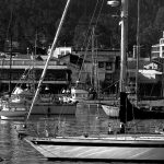 Photo of a harbor filled with boats